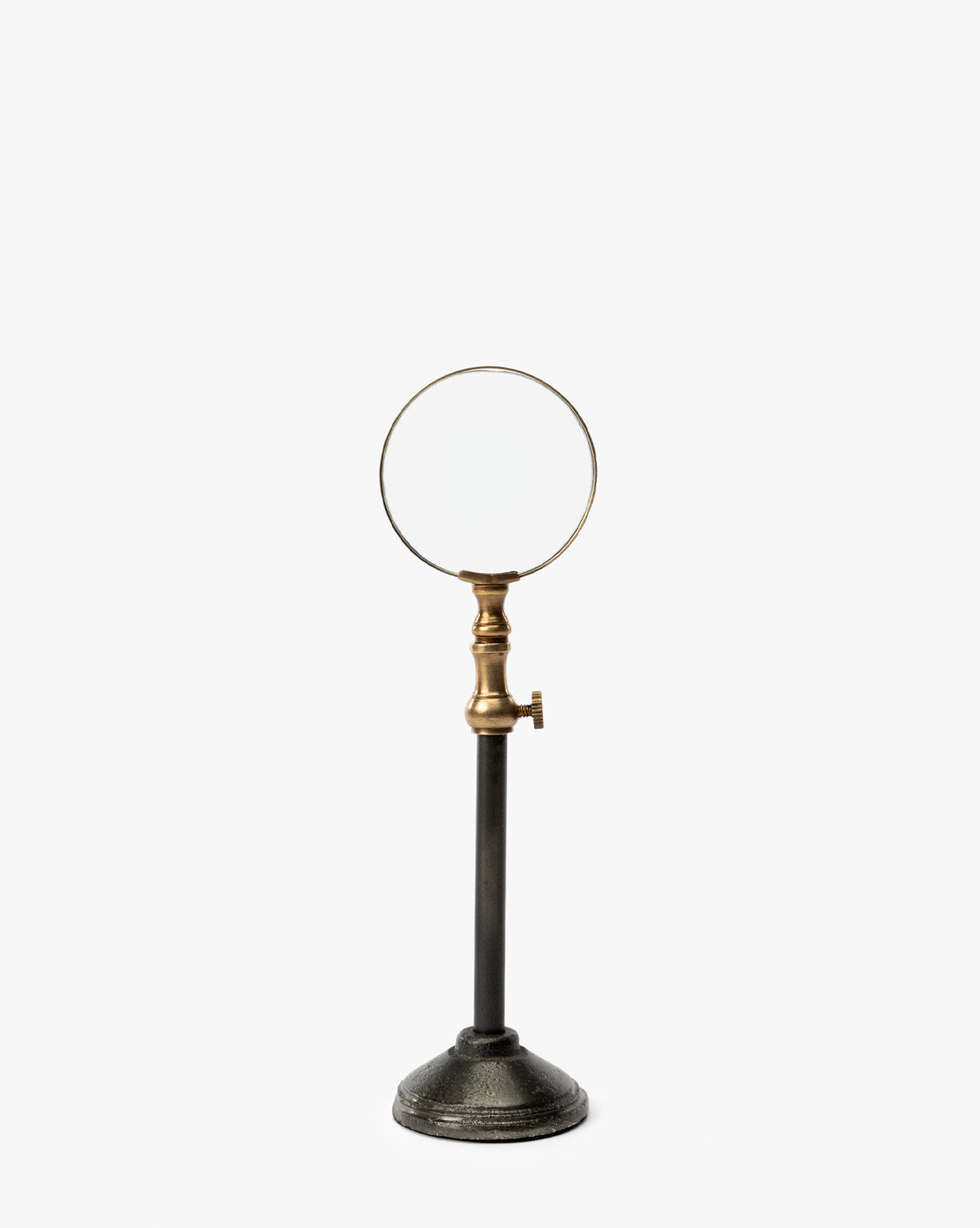 Objet debout de Barnabas