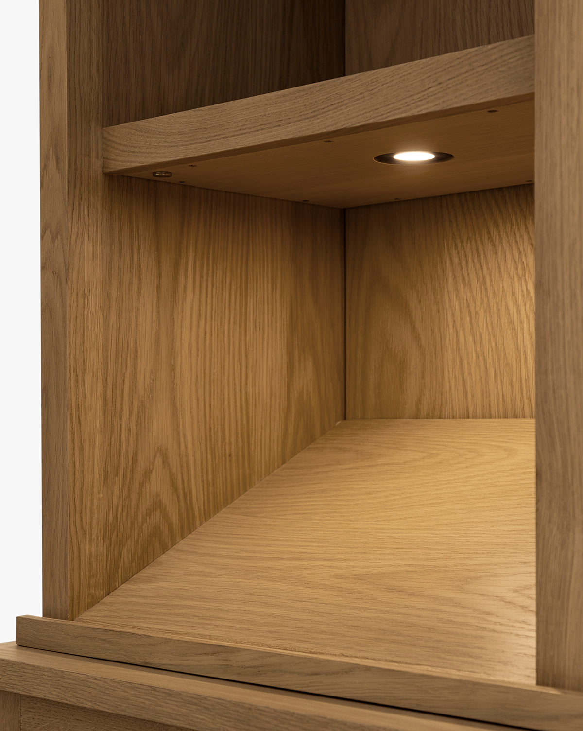 Armoire en chêne Adler