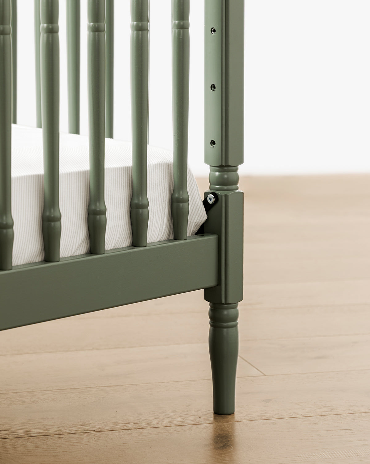 Lit bébé convertible Liberty 3 en 1 avec kit de conversion pour lit d'enfant