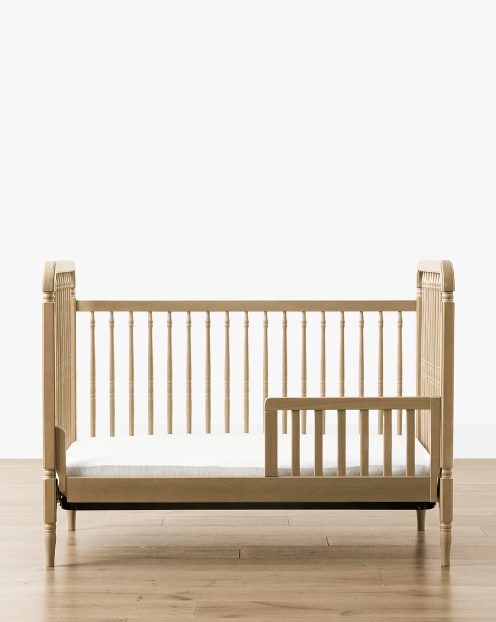 Lit bébé convertible Liberty 3 en 1 avec kit de conversion pour lit d'enfant