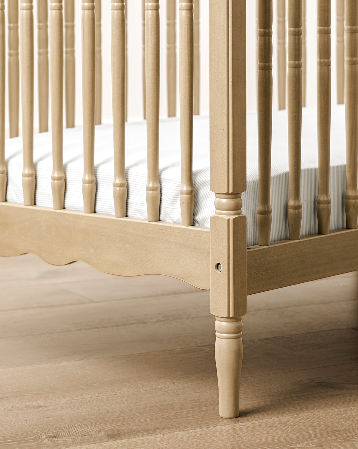 Lit bébé convertible Liberty 3 en 1 avec kit de conversion pour lit d'enfant
