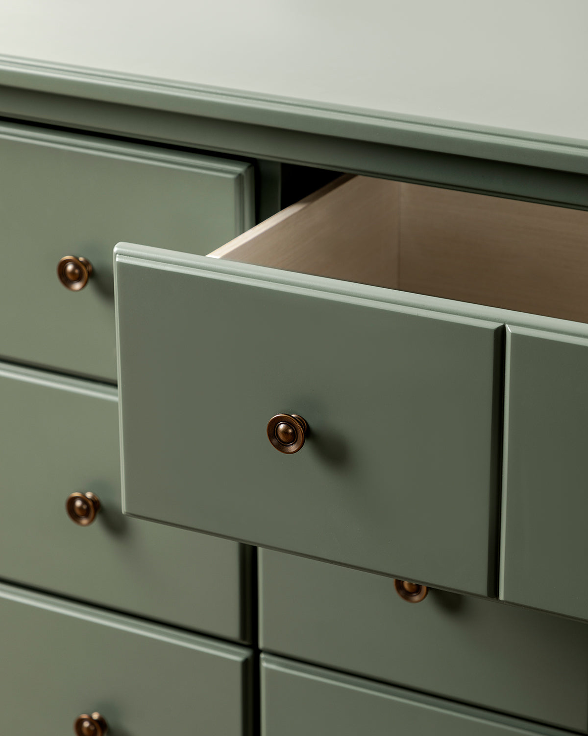 Commode assemblée Liberty à 6 tiroirs