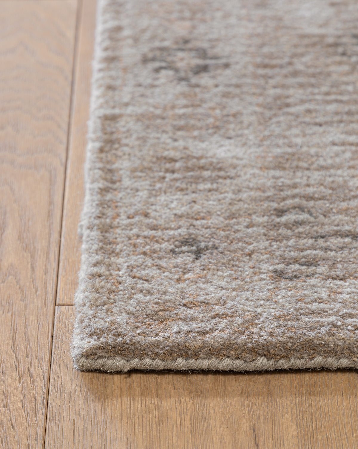 Tapis en laine touffeté à la main Siyara